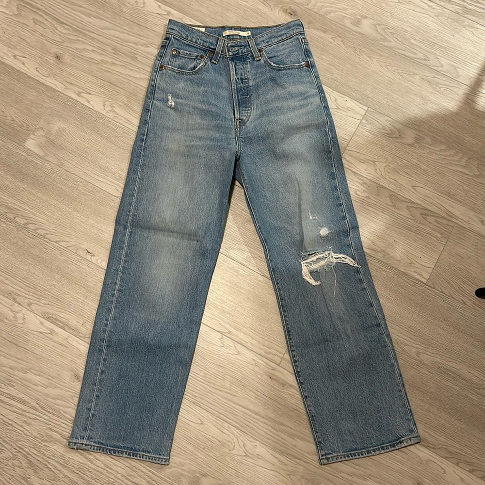 Levi’s Ribcage Straight Ankle Jean